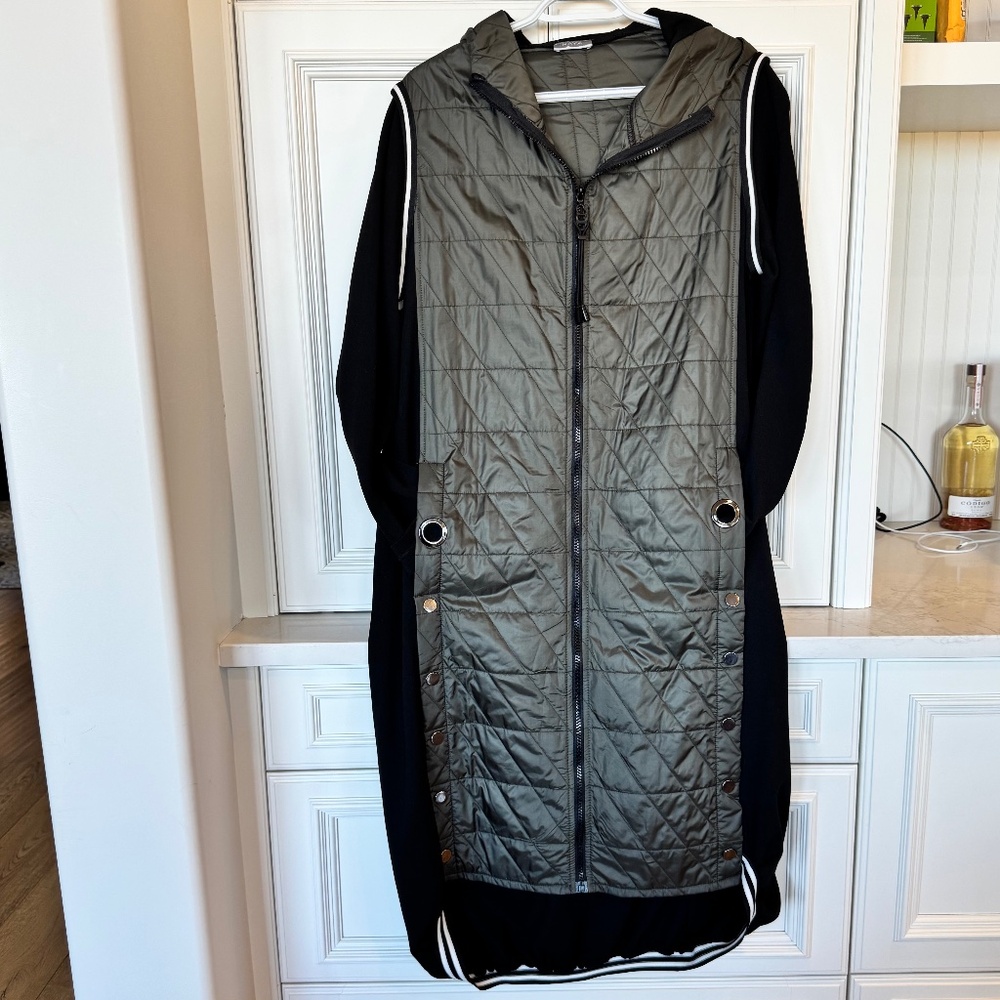 NAYA Quilted Hooded Coat